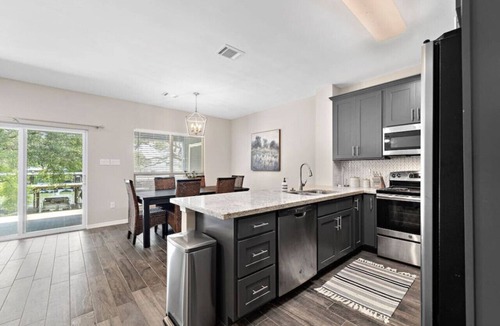 West Livingston House | Charming Home with Lake Views & Private Pool