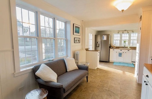 Waldo County House | Charming Home Walk Downtown/Waterfrontn