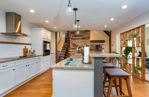 Barboursville House | Charming home where you can enjoy "Small Town Living" close to everything