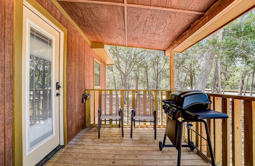 Blanco Cabin | Charming home with grill, full kitchen, central AC, & W/D