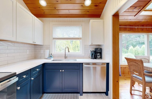 Ogunquit House | Charming home with patio & studio - walk to Footbridge Beach