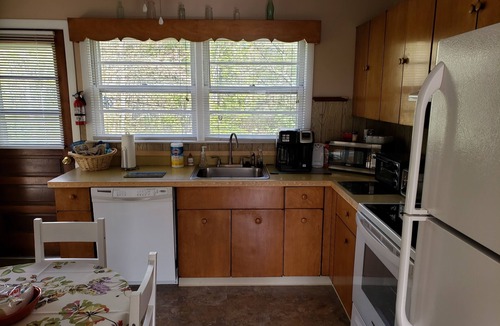 Marion House | Charming home with beautiful waterview in quiet area