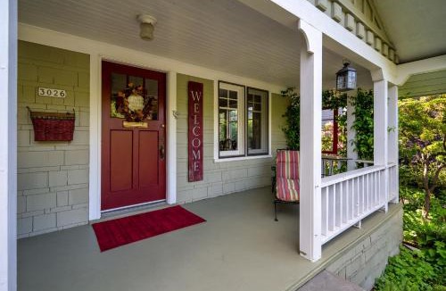 Beaumont - Wilshire House | Charming Home, Wonderful Neighborhood!