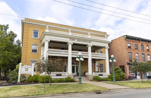 Greene Hotel | Charming Hotel Event Venue!