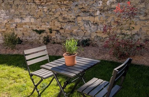Verneuil-sur-Seine House | Charming house with garden - Paris 25 min