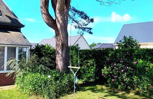 Tourville-les-Ifs House | Charming house with swimming pool