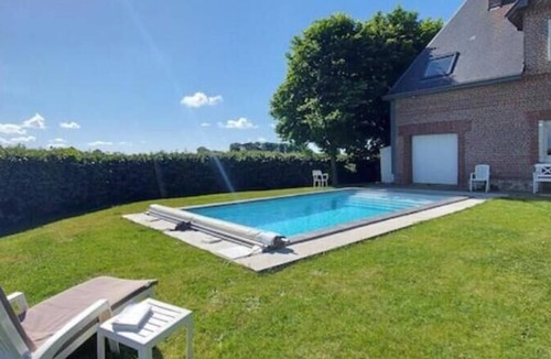 Tourville-les-Ifs House | Charming house with swimming pool