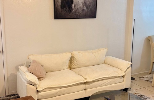 North Miami Beach House | Charming house in terrific Miami with AC, WiFi