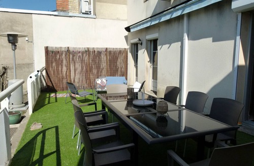 Moulins House | Charming house 3 suites/terrace/garden 6 persons