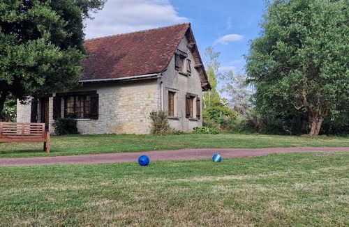 Boitron House | Charming house 35 minutes from Disneyland Paris