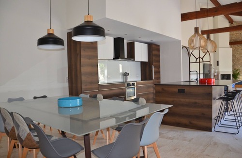 Uchaud Other | Charming house - 350 m² - Farriery - Nîmes