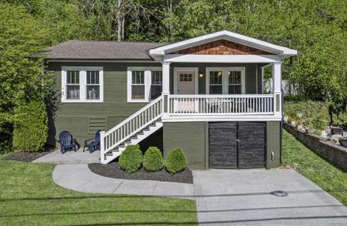 North Chattanooga House | Charming House 5 Minutes to Downtown Chattanooga and Aquarium