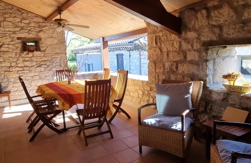 Berrias-et-Casteljau House | Charming house Ardèche Sud