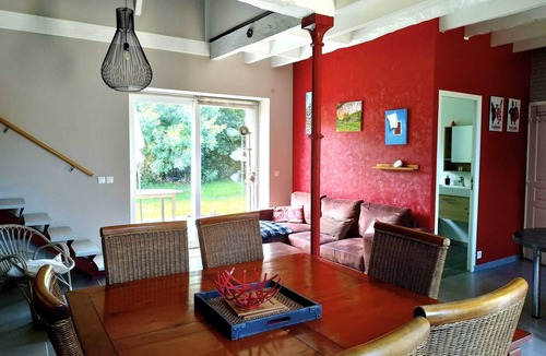 Camoel House | Charming house between sea and countryside with garden