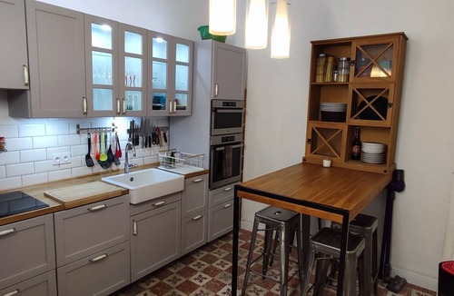 Boutonnet House | Charming house downtown ARCEAUX 140M2. 4 bedrooms. Possible Prkg