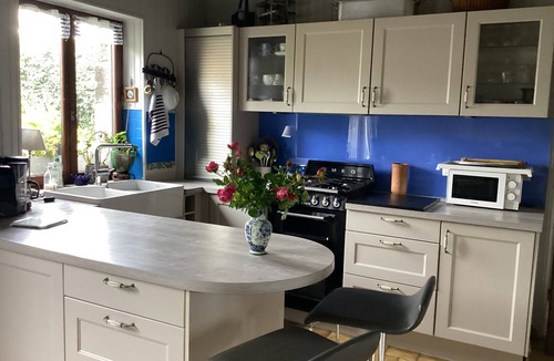 Cancale House | Charming house - fisherman's house by the sea