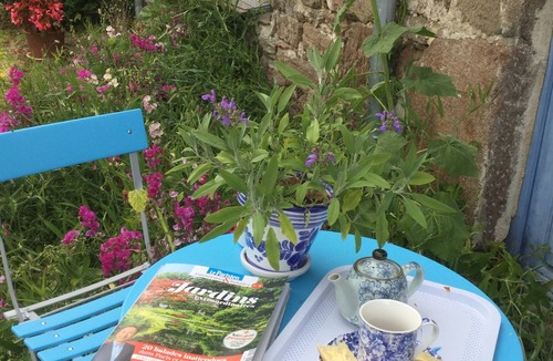 Cancale House | Charming house - fisherman's house by the sea