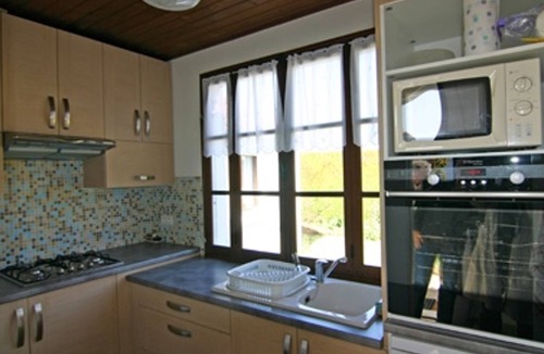La Gueriniere House | Charming house for 5, near beach, pets allowed, parking