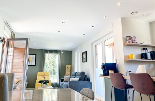 Neuvecelle House | Charming house in Évian with terrace and parking