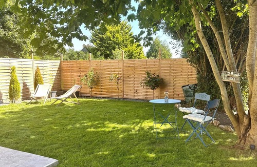 Samois-sur-Seine House | Charming house with garden&BBQ ideal for family and telework-10min from Fontainebleau