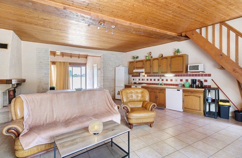 Fossemagne House | Charming House 'Gite XL 8 with Private Pool, Terrace near Lascaux Caves