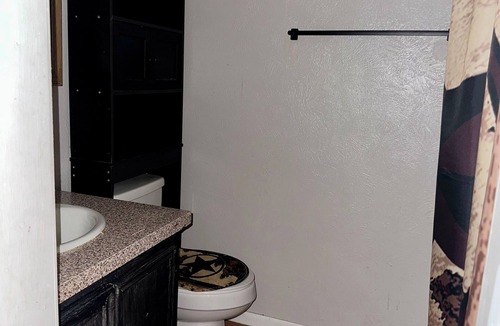 Bridge City House | Charming house in Bridge City with AC & Free WIFI