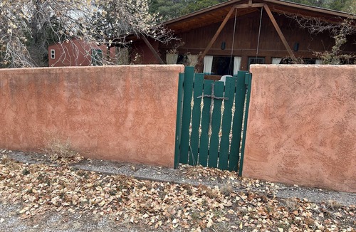 High Rolls Mountain Park House | Charming house in beautiful High Rolls-Mountain Park.