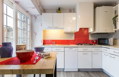 Granville Cottage | Charming house in Granville with garden and terrace