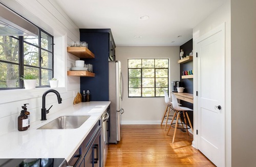 Buechel House | Charming house in one of Louisville's most coveted neighborhoods NO CLEANING FEE