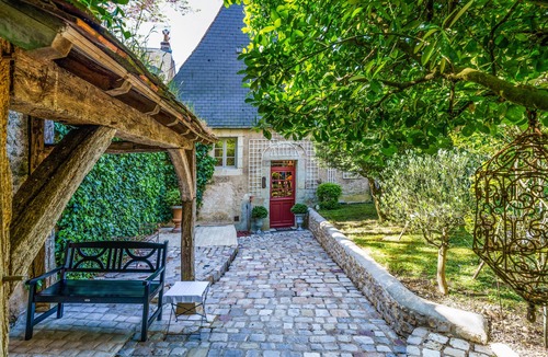 Luynes Cottage | Charming house in Touraine with garden 4 rooms near Tours and Langeais
