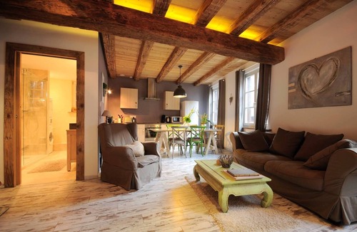 Bergheim House | Charming house on the wine route in the "VILLAGE PRÉFÉRÉ DES FRANÇAIS 2022" (FRENCH FAVORITE VILLAGE 2022)
