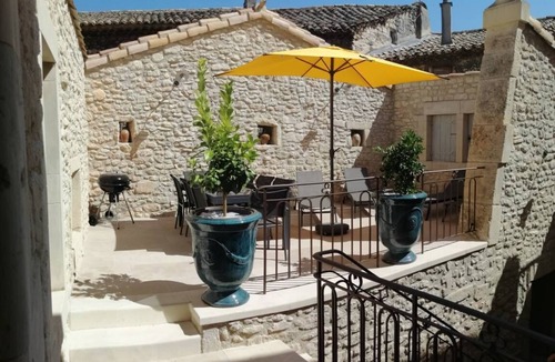 La Garde-Adhemar House | Charming house with swimming pool
