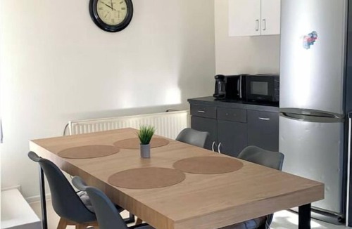 Quartier Centre Ville House | Charming house with terrace near Paris