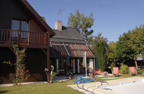 La Richardais House | Charming house with heated pool