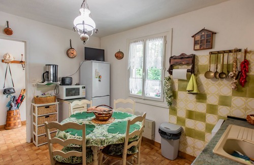 Clarensac House | Charming house with a garden and a private pool