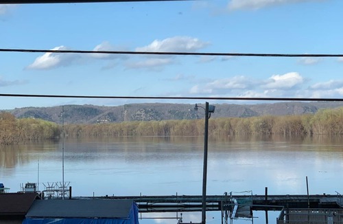 Lansing House | Charming House with Amazing Views! Next to Marina and Tiki Bar