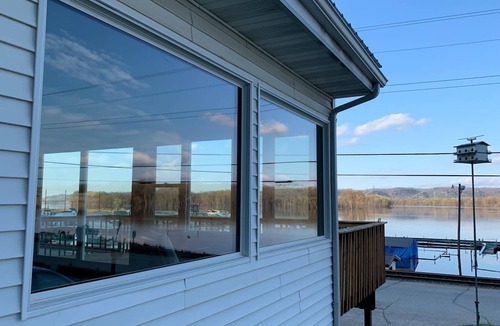 Lansing House | Charming House with Amazing Views! Next to Marina and Tiki Bar