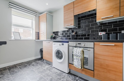 Bowburn House | Charming House with Free Parking