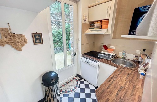 Jullouville-les-Pins House | Charming House with Garden, 100m from Beach and Shops in Jullouville