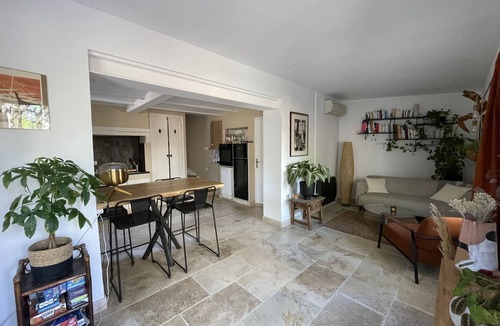 Lambesc House | Charming house with garden in the heart of the village of Lambesc