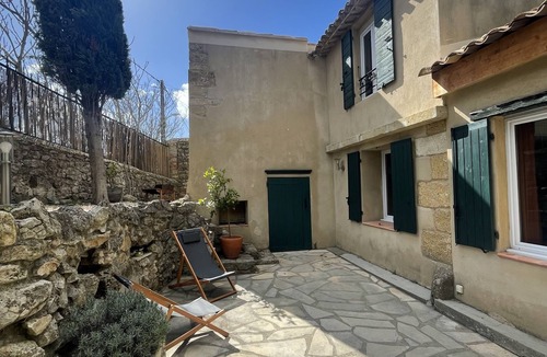 Lambesc House | Charming house with garden in the heart of the village of Lambesc