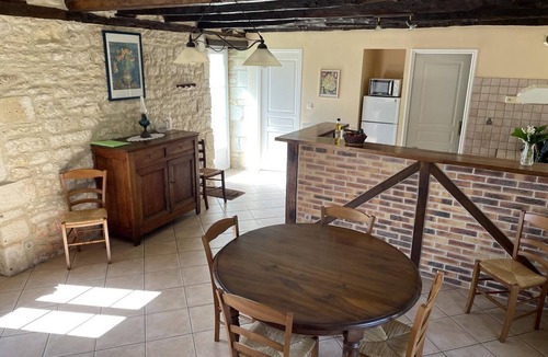 Jayac Cottage | Charming House with Garden in Jayac