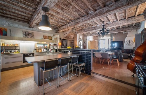 Saleilles House | Charming house with intimate garden & Roman plunge pool – sleeps 6