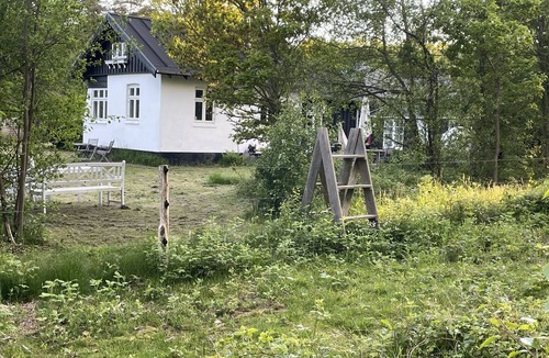 Femmøller Cottage | Charming house with its own beach in the National Parc of Mols close to Ebeltoft