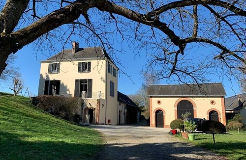 Rouillon House | Charming house with pool view