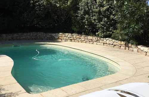 Aiguelèze Cottage | Charming house* with private SWIMMING POOL FISHING CLIMATIZATION