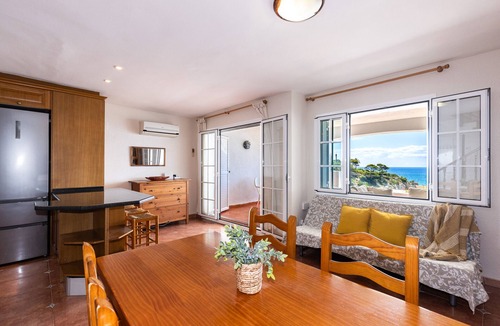 Cap de Salou Ski Chalet | Charming house with sea views in Salou 015 Casas Blancas