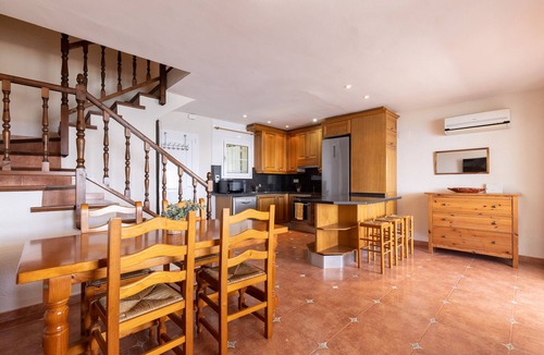 Cap de Salou Ski Chalet | Charming house with sea views in Salou 015 Casas Blancas