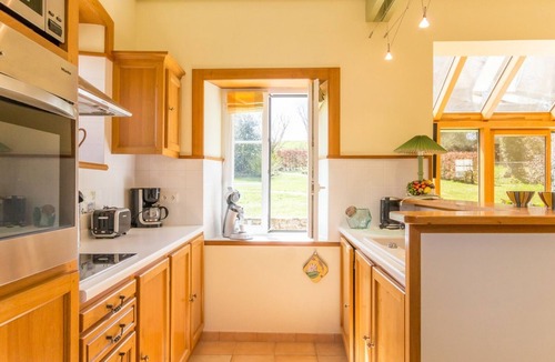 Grosville Cottage | Charming house with terrace in Normandy