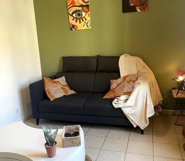 Laval House | Charming house with terrace